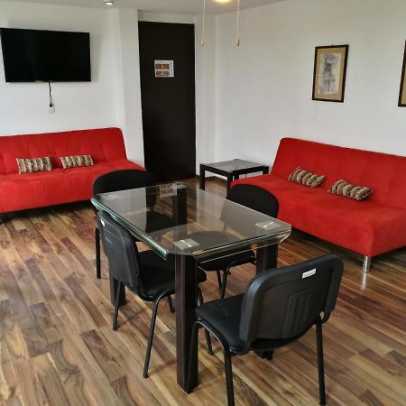 קוארנבאקאבה Hotel Delf-Inn מראה חיצוני תמונה