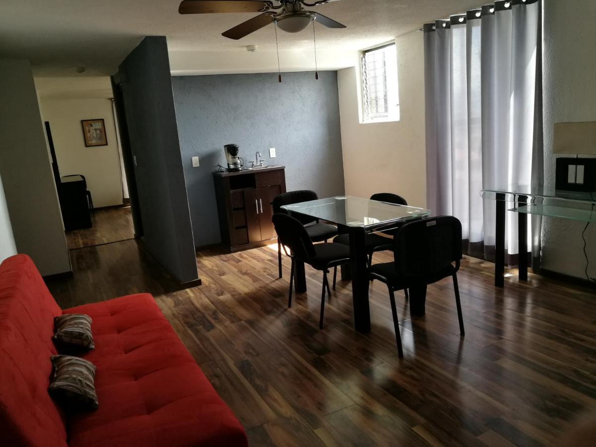 קוארנבאקאבה Hotel Delf-Inn מראה חיצוני תמונה