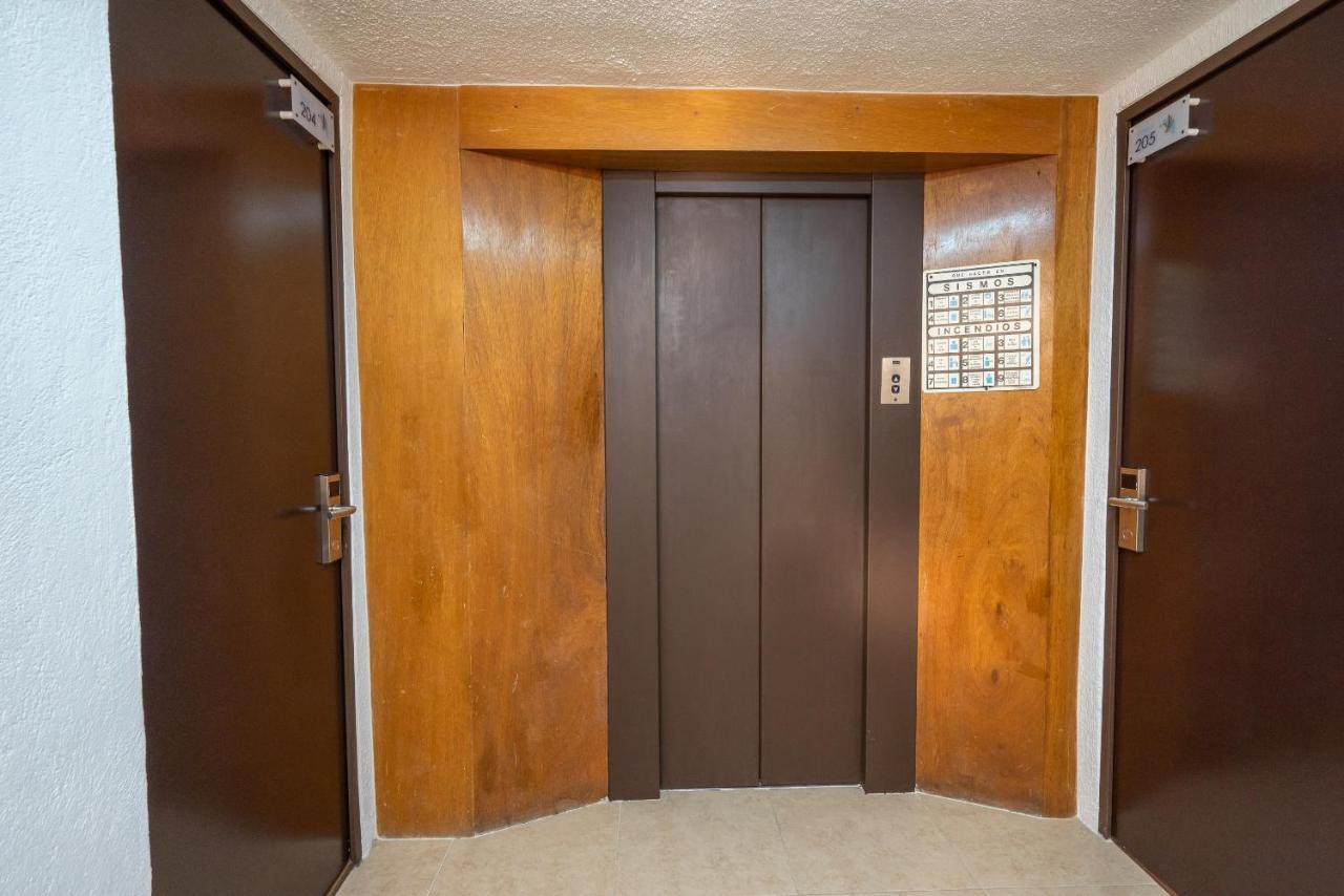 קוארנבאקאבה Hotel Delf-Inn מראה חיצוני תמונה